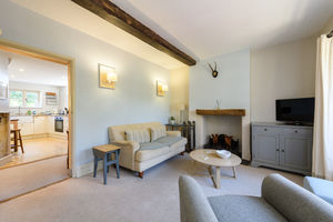 Sitting Room- click for photo gallery